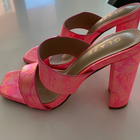 NWT Pink box heel sandal shoe. Size 7 - Picture 1 of 5